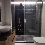 Jacuzzi Luxury In The Town Centre 都灵