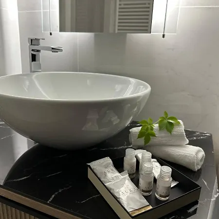 Jacuzzi Luxury In The Town Centre * טורינו