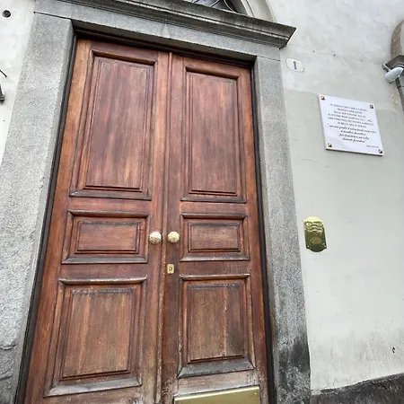 Jacuzzi Luxury In The Town Centre * Turin