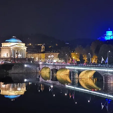 Jacuzzi Luxury In The Town Centre Апартаменты Турин