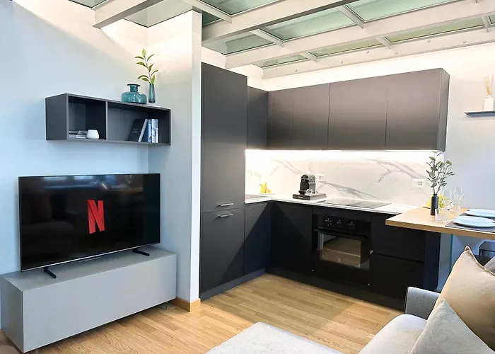 Apartamento Jacuzzi Luxury In The Town Centre