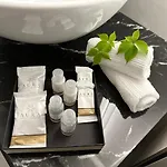 Daire Jacuzzi Luxury In The Town Centre