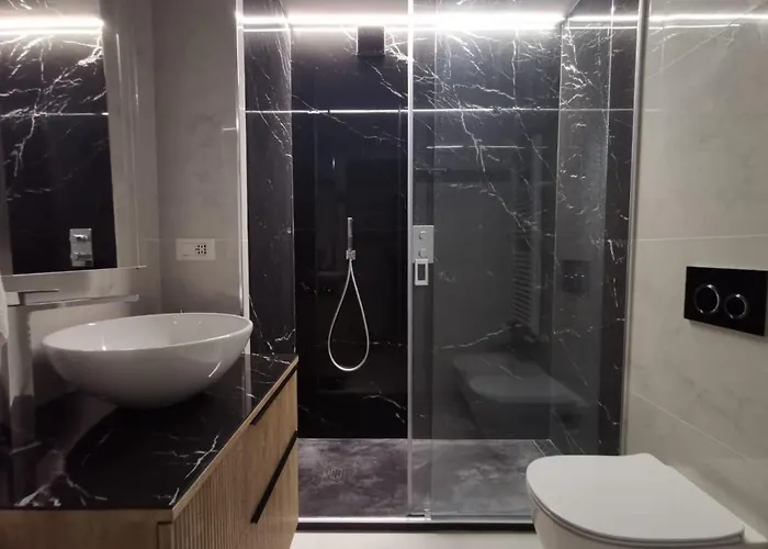 Jacuzzi Luxury In The Town Centre Turin
